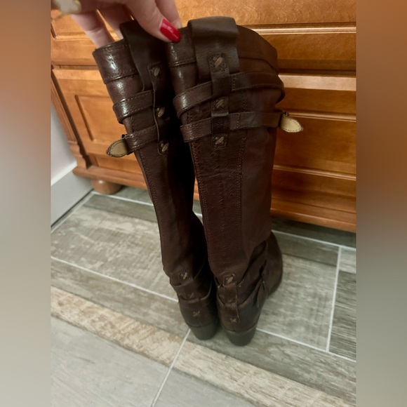 Frye Jane Dark Brown Leather Knee High Boots With Wraparound Buckle Size 7.5 - Picture 3 of 6
